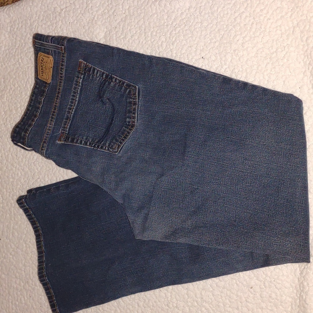 Signature by Levi Strauss Mid Rise Boot Cut Jeans Size 16